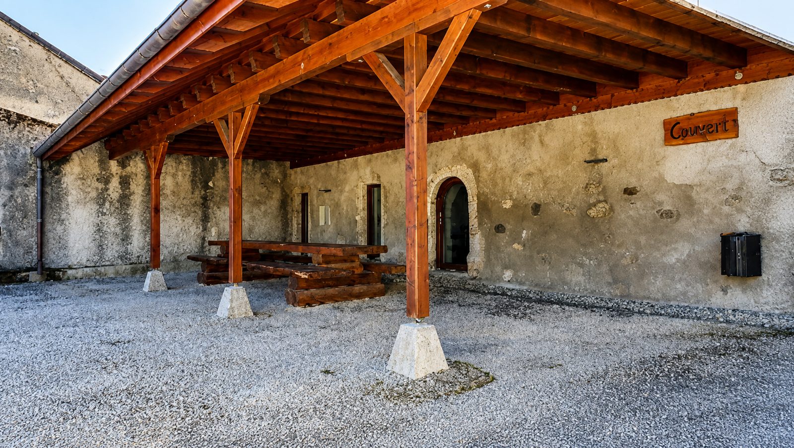 Couvert, Mollens